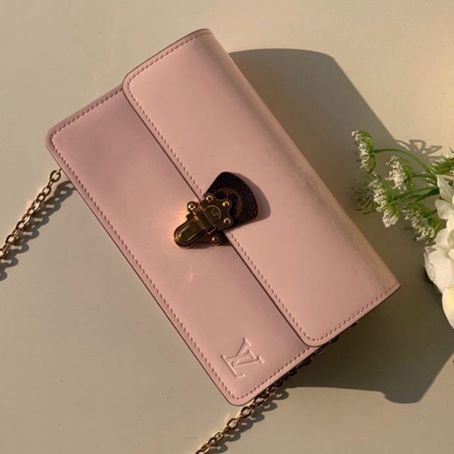 Louis Vuitton Cherrywood WOC Chain Wallet M63306 Pink 2019 (KD-9022201 )